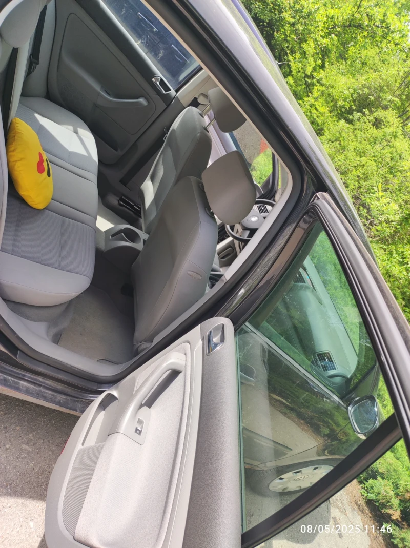 VW Golf, снимка 5 - Автомобили и джипове - 52958285