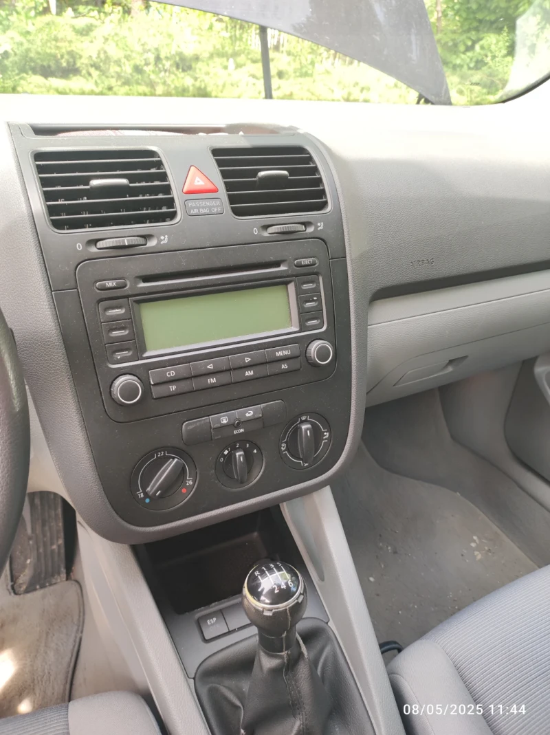 VW Golf, снимка 10 - Автомобили и джипове - 52958285