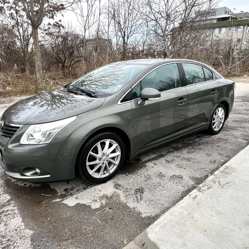 Toyota Avensis, снимка 4 - Автомобили и джипове - 53089023