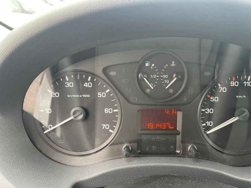 Citroen Jumpy 2.0 D 128кс, снимка 11 - Автомобили и джипове - 53178671