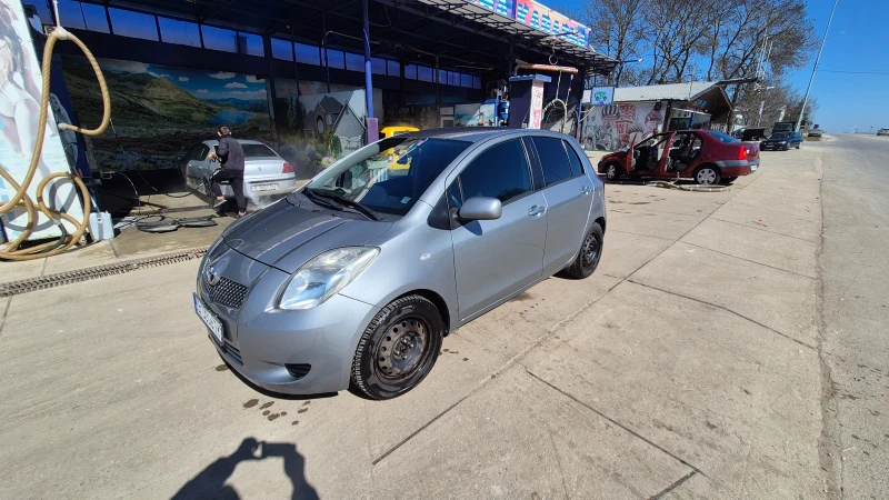 Toyota Yaris, снимка 2 - Автомобили и джипове - 53268795