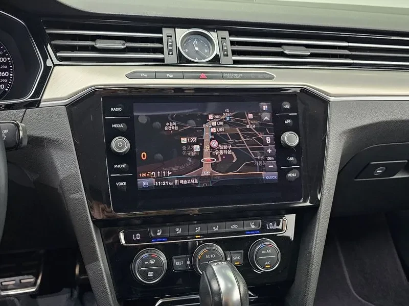 VW Arteon 2.0 Tdi Premium, снимка 14 - Автомобили и джипове - 55610455