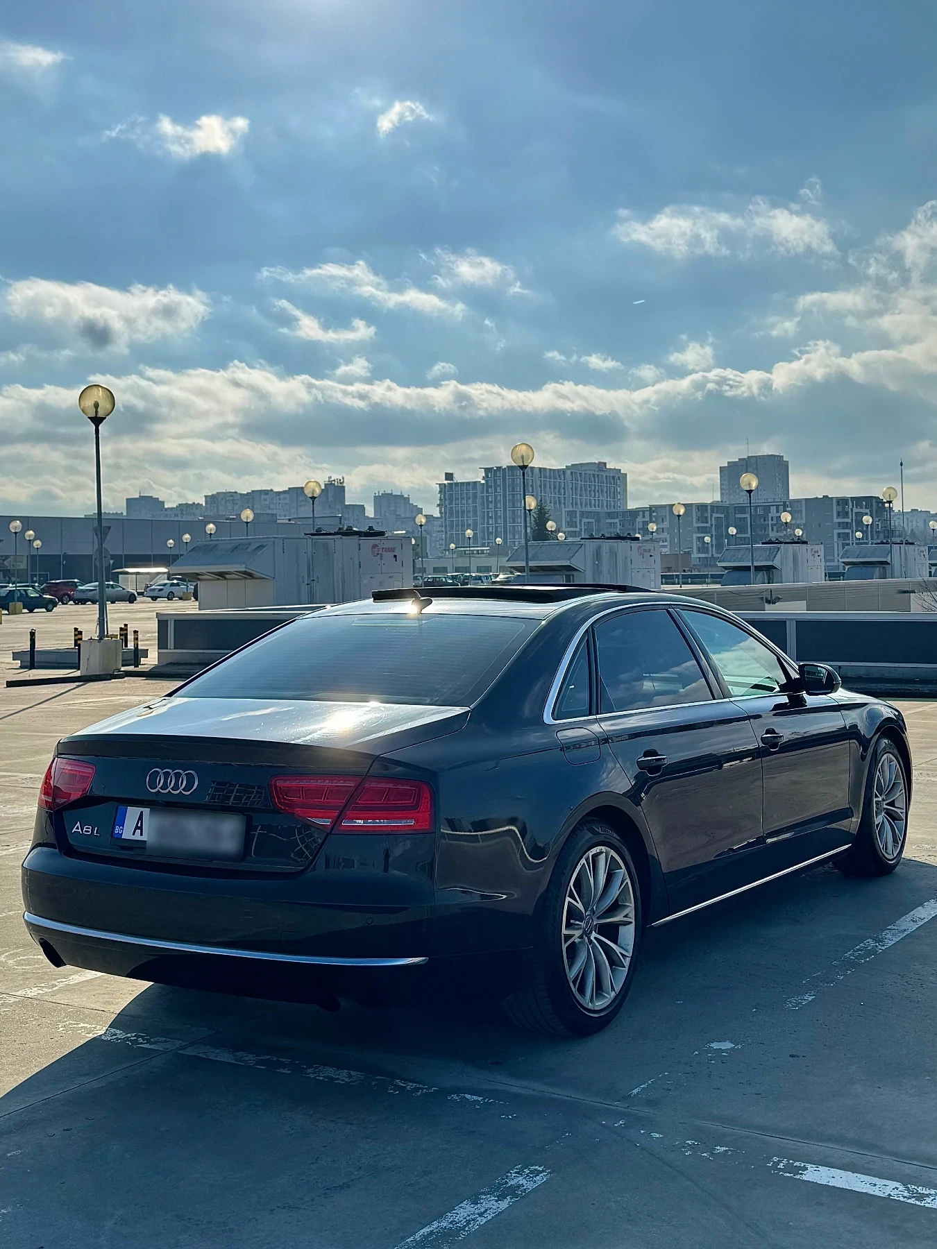Audi A8 L - изображение 4