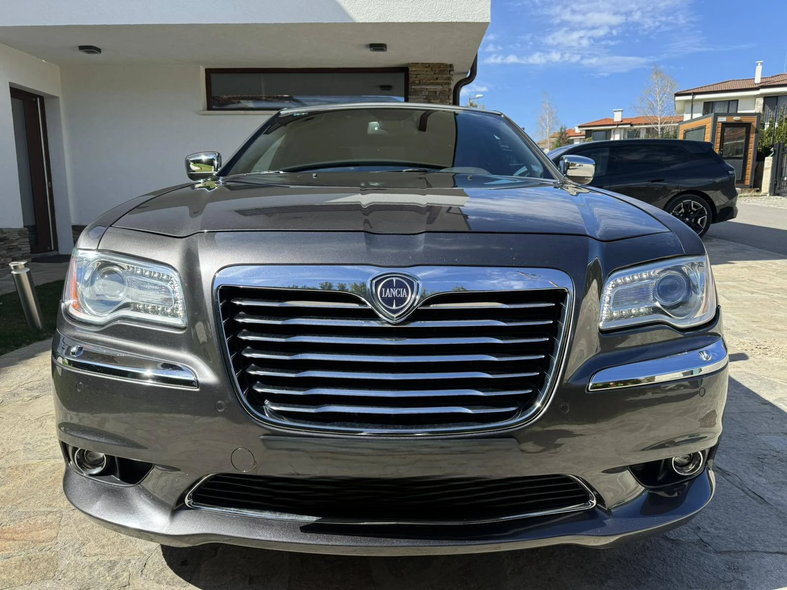 Lancia Thema 3.6l V6 PENTASTAR - изображение 2