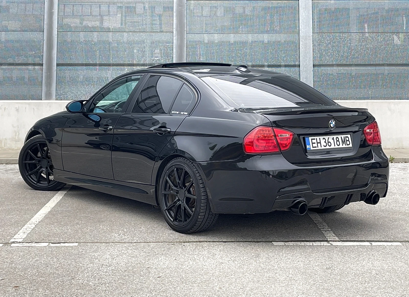 BMW 330 МПАКЕТ - изображение 4