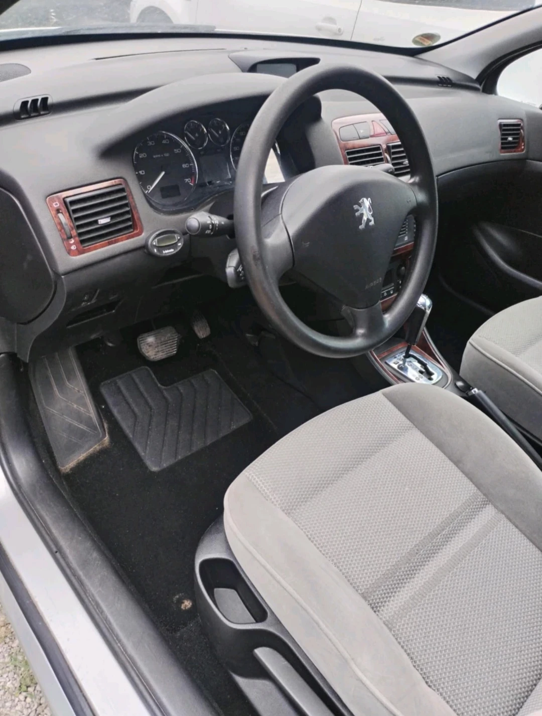 Peugeot 307 1.6   | Mobile.bg   17