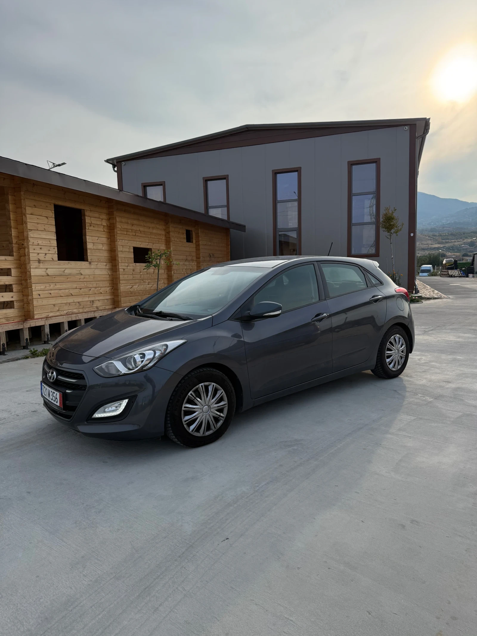 Hyundai I30 1.6 CRDI Facelift - изображение 2