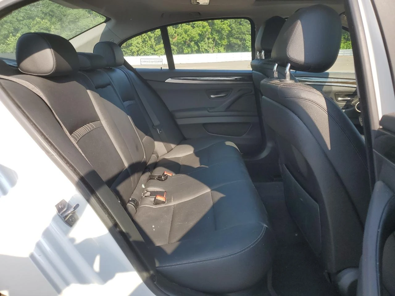 BMW 535 XI* Head Up* Harman/Kardon* Keyless* Камера - изображение 10