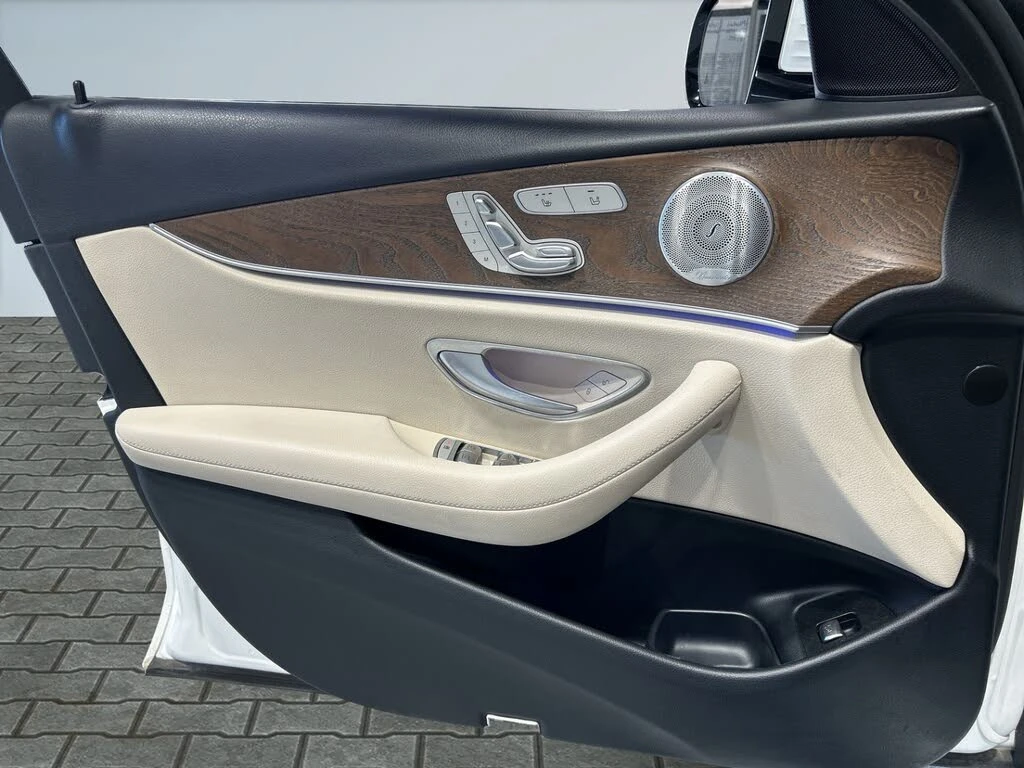 Mercedes-Benz E 350 *  *    * CARFAX *  | Mobile.bg   13