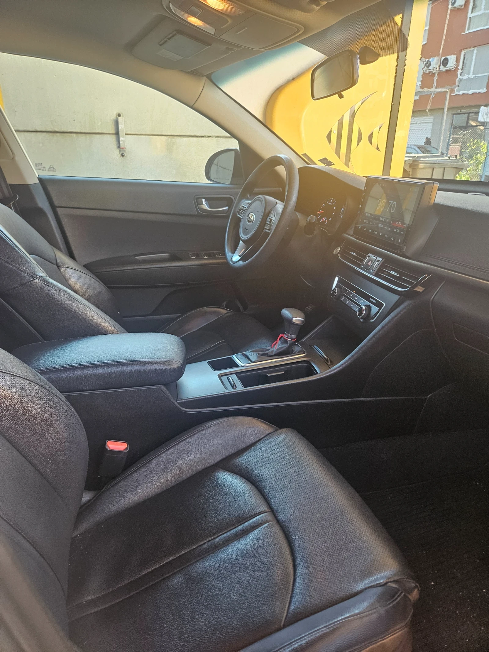 Kia K5 | Mobile.bg   5