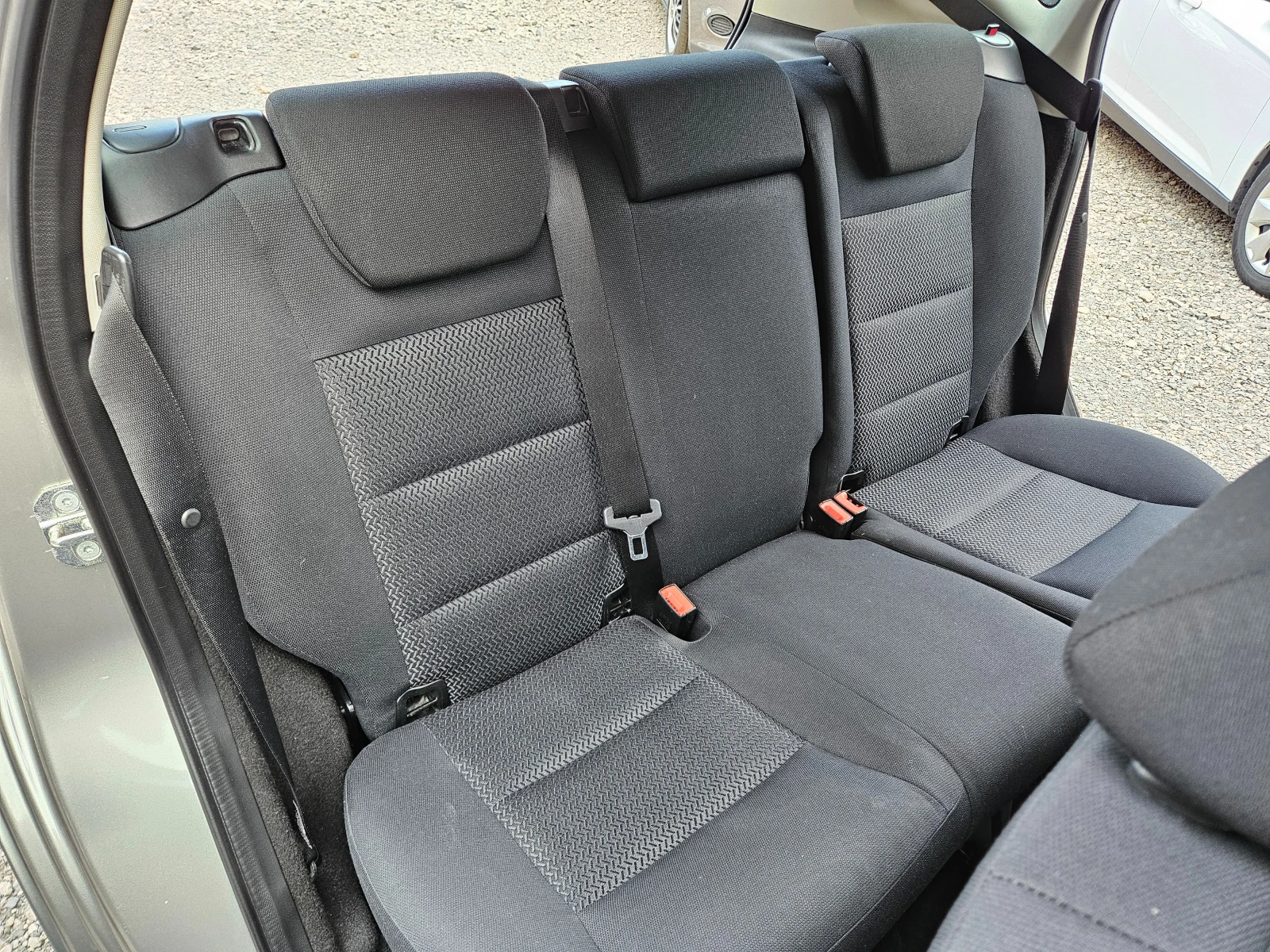 Mercedes-Benz A 150 1.5 бензин 95кс, снимка 14 - Автомобили и джипове - 52803790