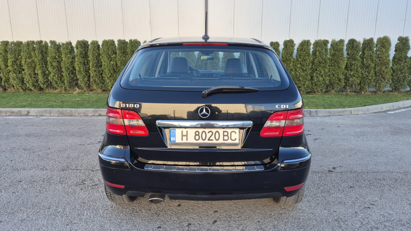 Mercedes-Benz B 180  - изображение 6