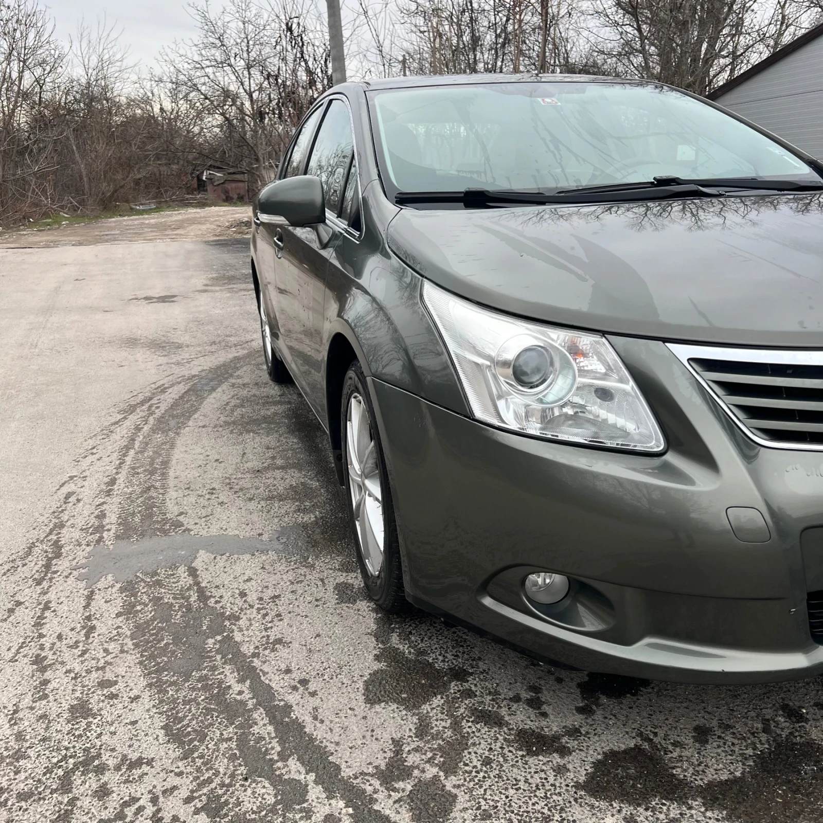 Toyota Avensis  - изображение 3