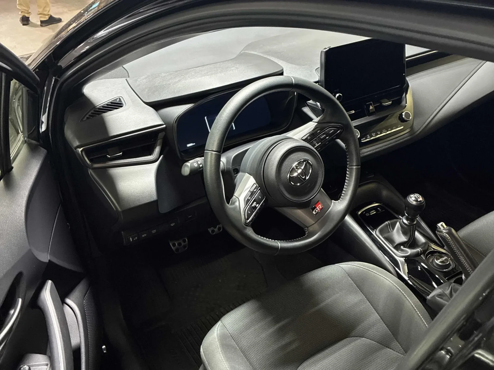 Toyota Corolla GR Core Manual - изображение 8