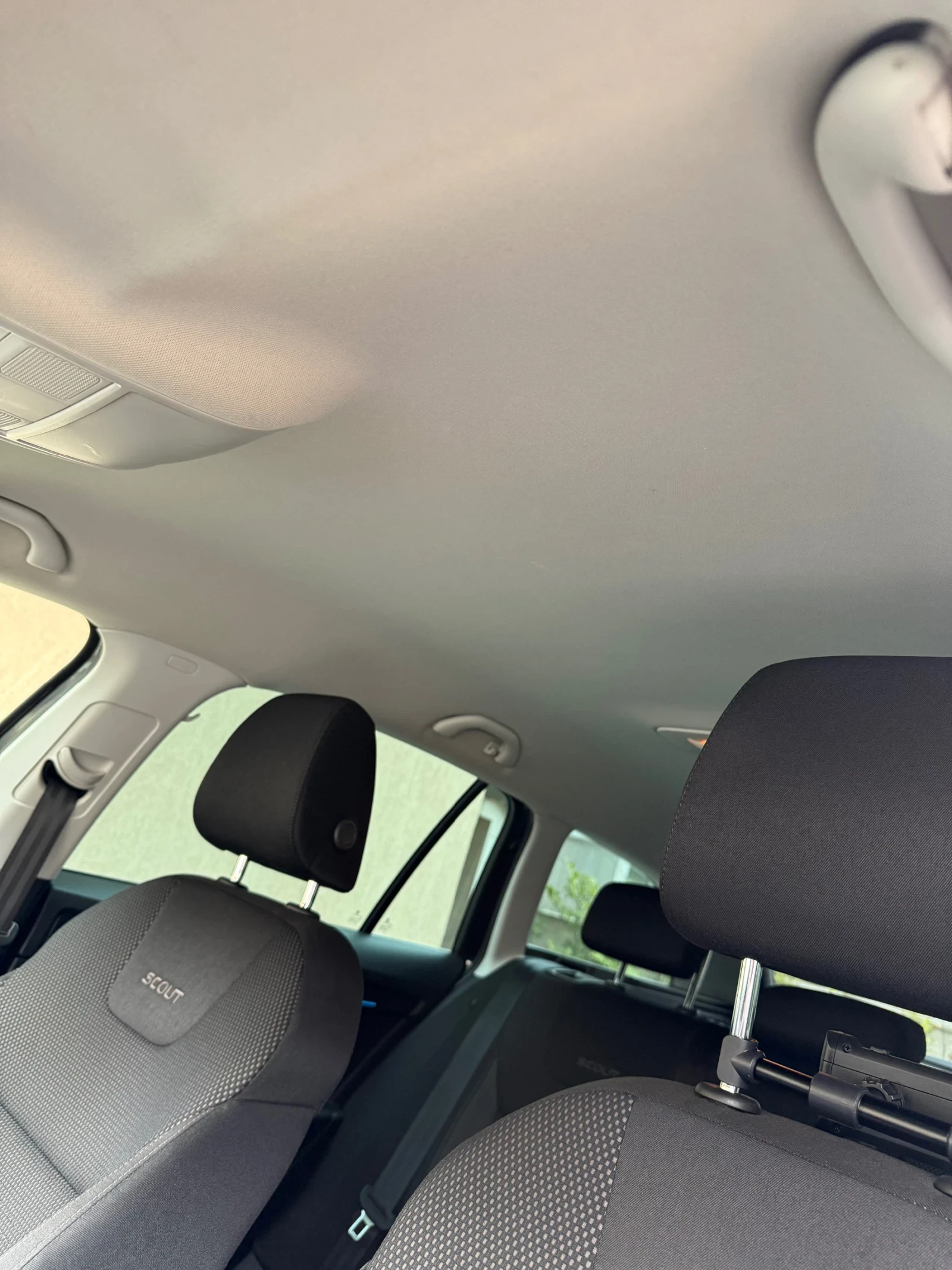 Skoda Octavia Scout, снимка 17 - Автомобили и джипове - 53858553