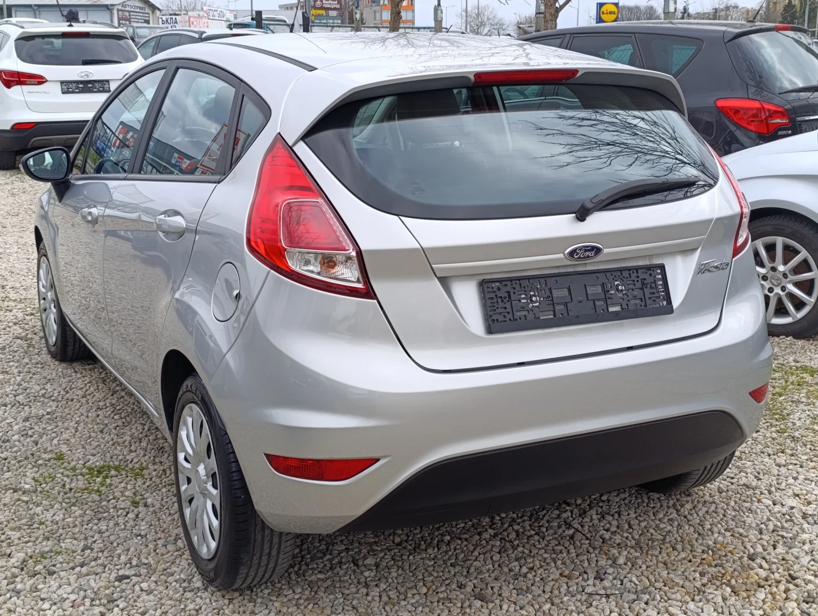 Ford Fiesta ГАЗОВА УРЕДБА, снимка 6 - Автомобили и джипове - 53875352