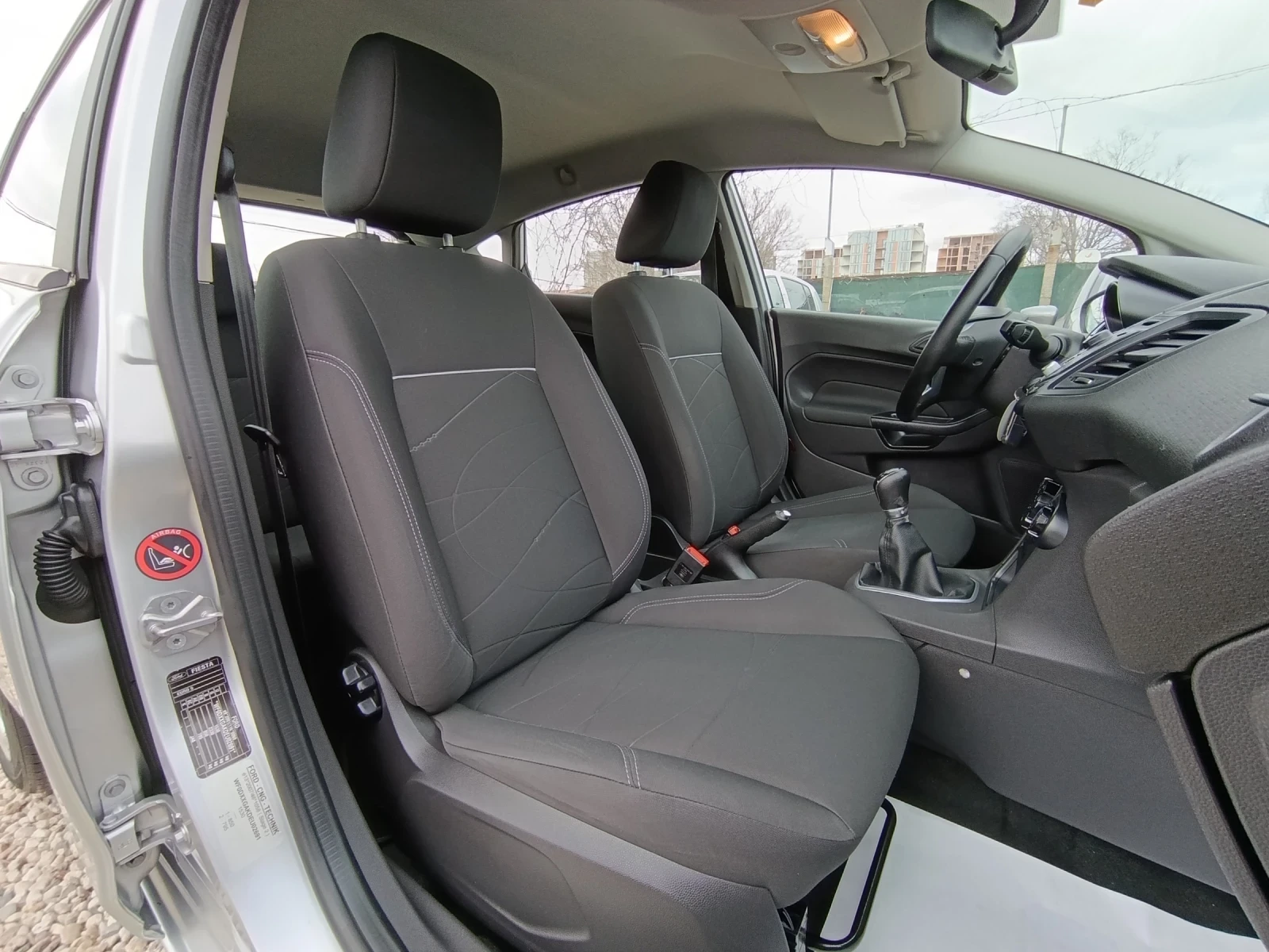 Ford Fiesta ГАЗОВА УРЕДБА, снимка 12 - Автомобили и джипове - 53875352