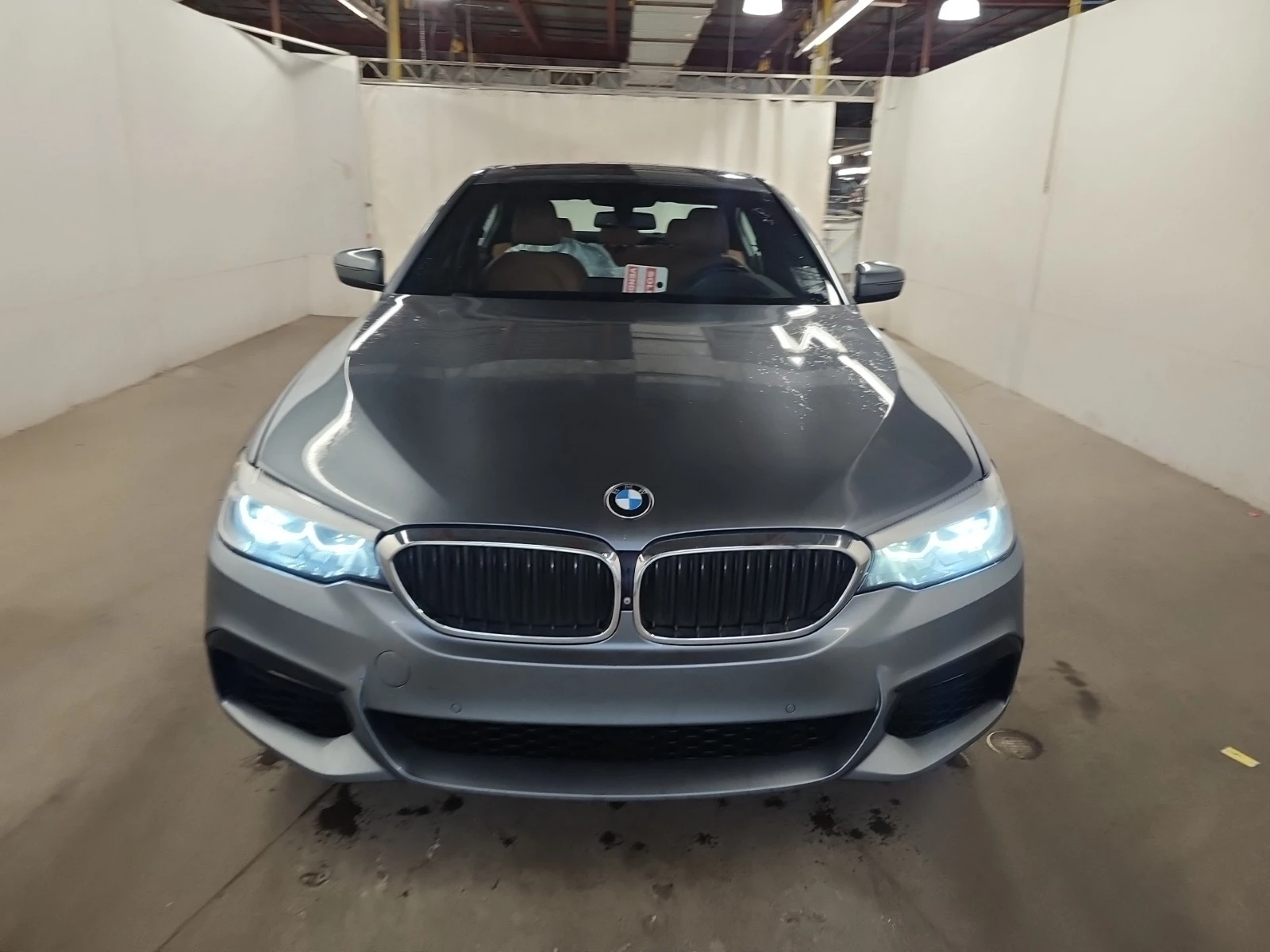 BMW 530 М ПАКЕТ * HEAD UP * 360 КАМЕРА * CARFAX * , снимка 2 - Автомобили и джипове - 54176425