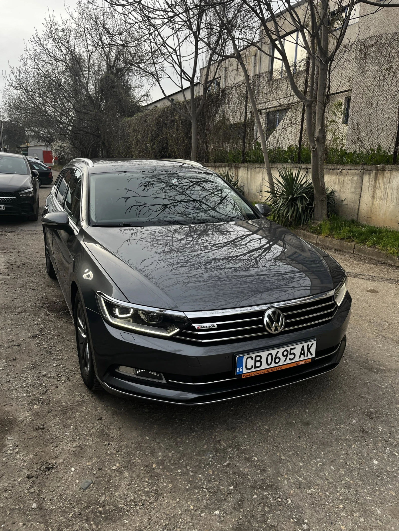VW Passat