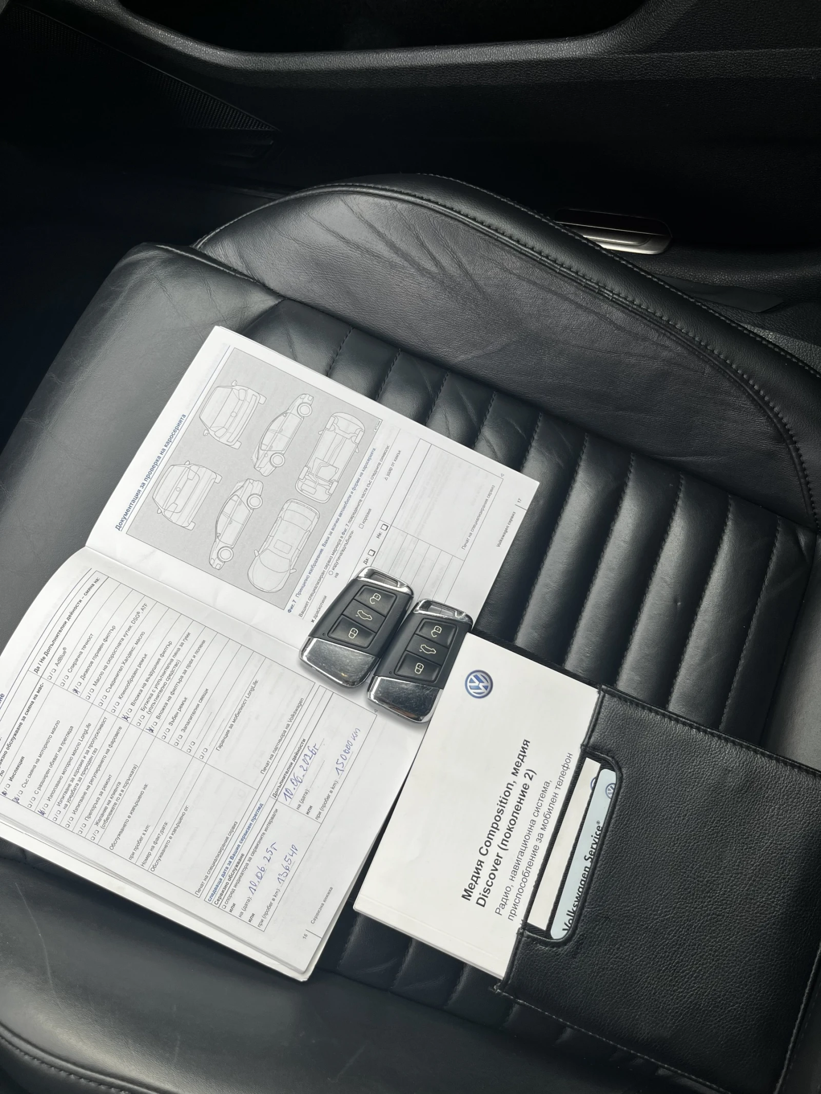 VW Passat, снимка 15 - Автомобили и джипове - 54182770