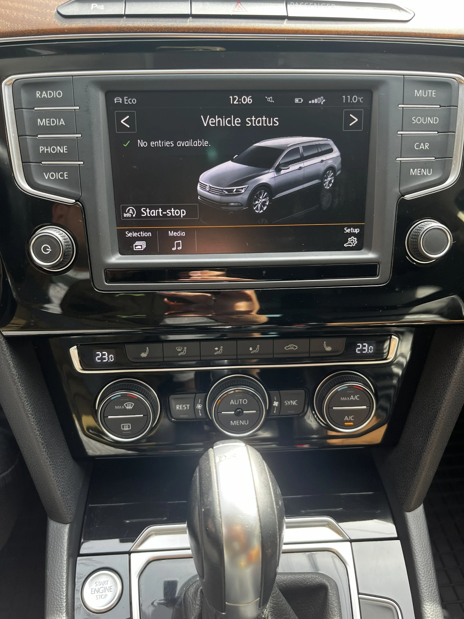 VW Passat, снимка 12 - Автомобили и джипове - 54182770