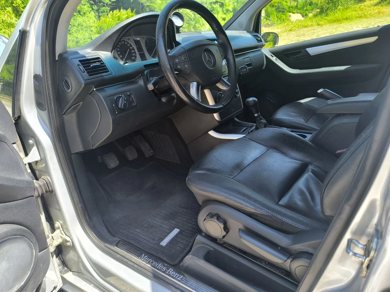 Mercedes-Benz B 180 2.0 CDI , снимка 7 - Автомобили и джипове - 54342294