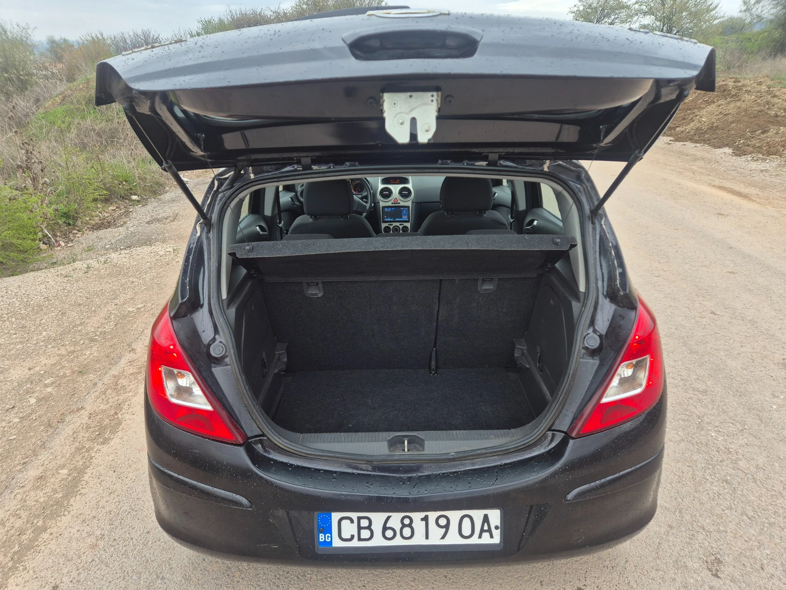 Opel Corsa 1.3CDTI, снимка 5 - Автомобили и джипове - 54441130