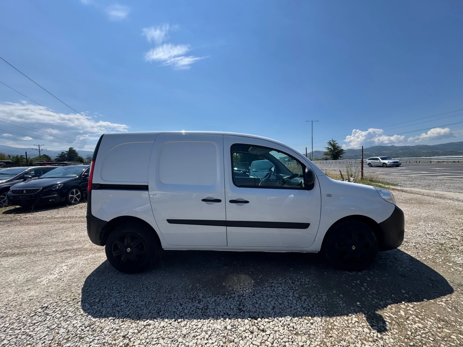 Renault Kangoo 1.5DCI, снимка 4 - Автомобили и джипове - 55138008
