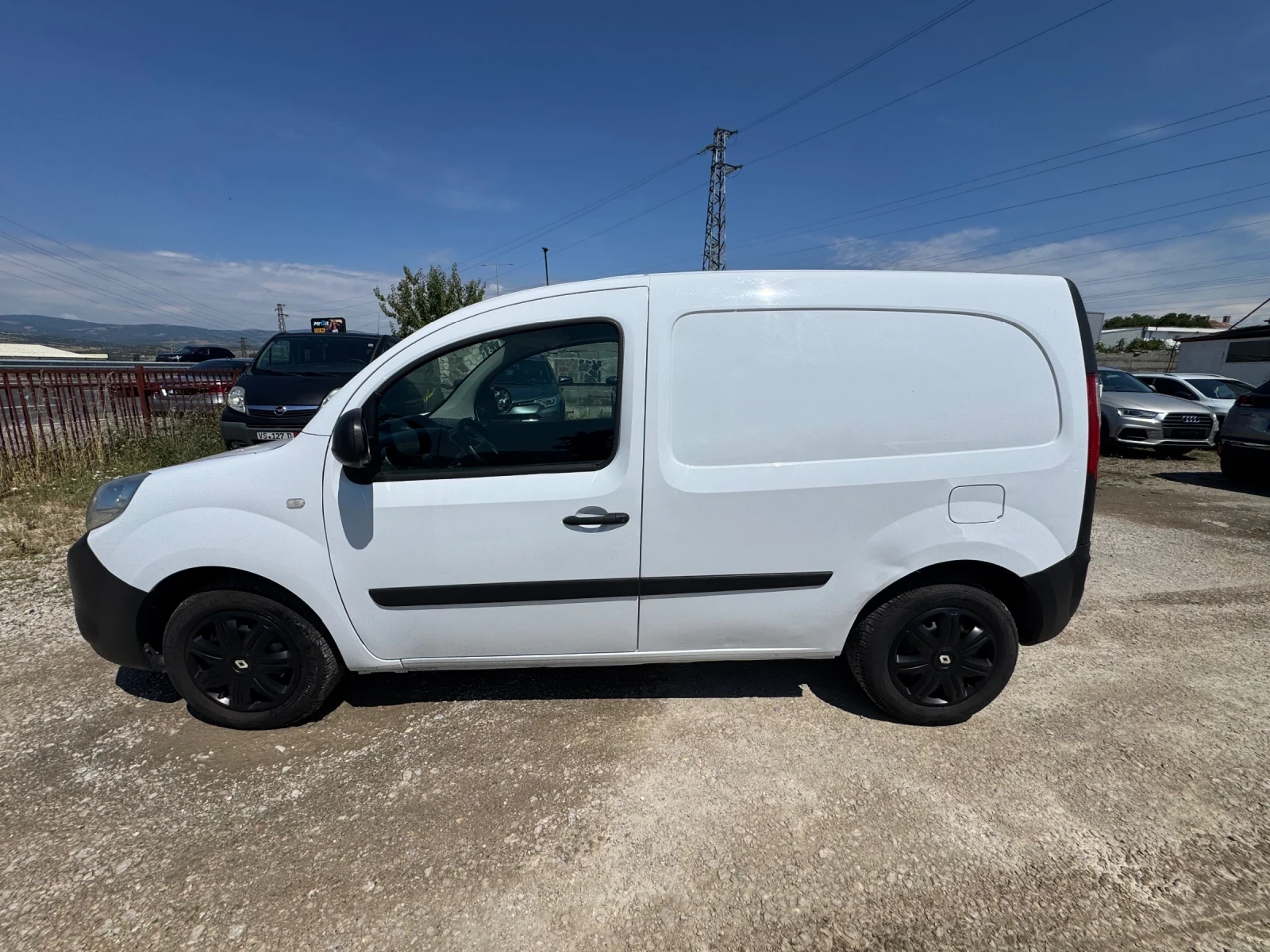 Renault Kangoo 1.5DCI, снимка 8 - Автомобили и джипове - 55138008