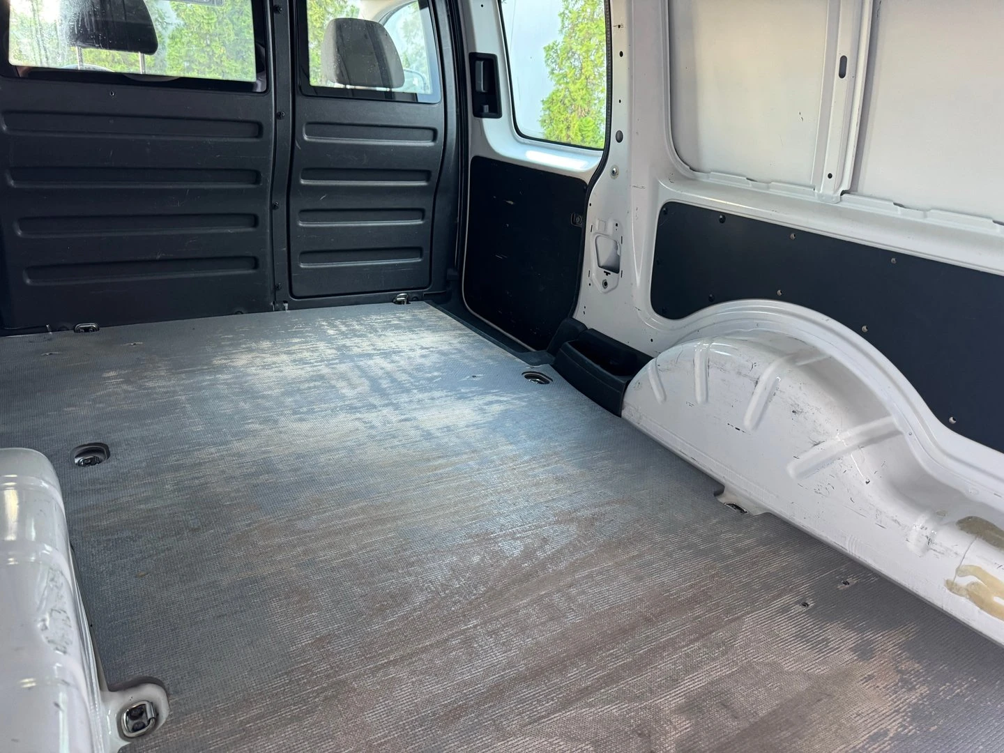 VW Caddy | Mobile.bg � ����������� 6