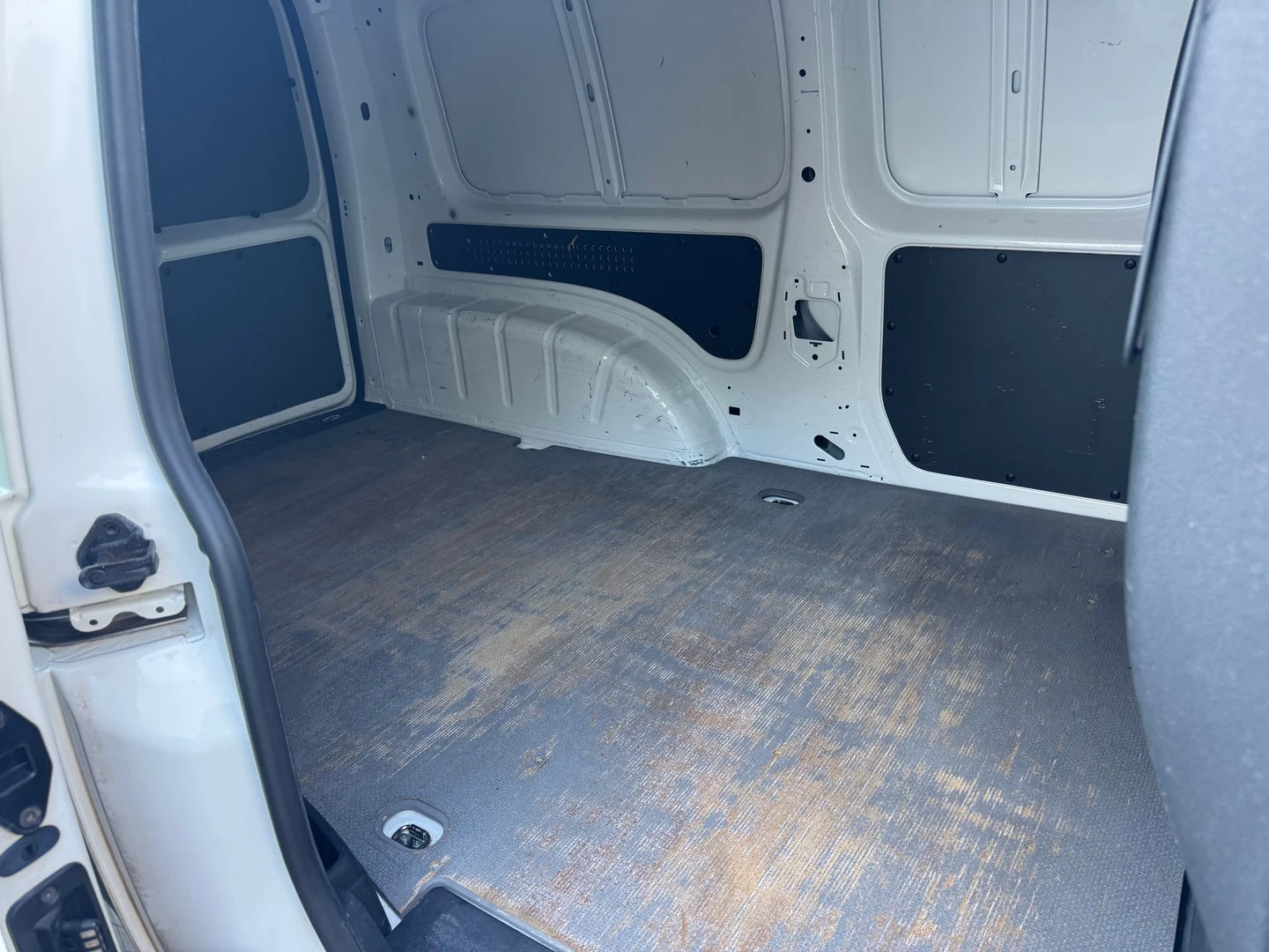 VW Caddy | Mobile.bg � ����������� 5