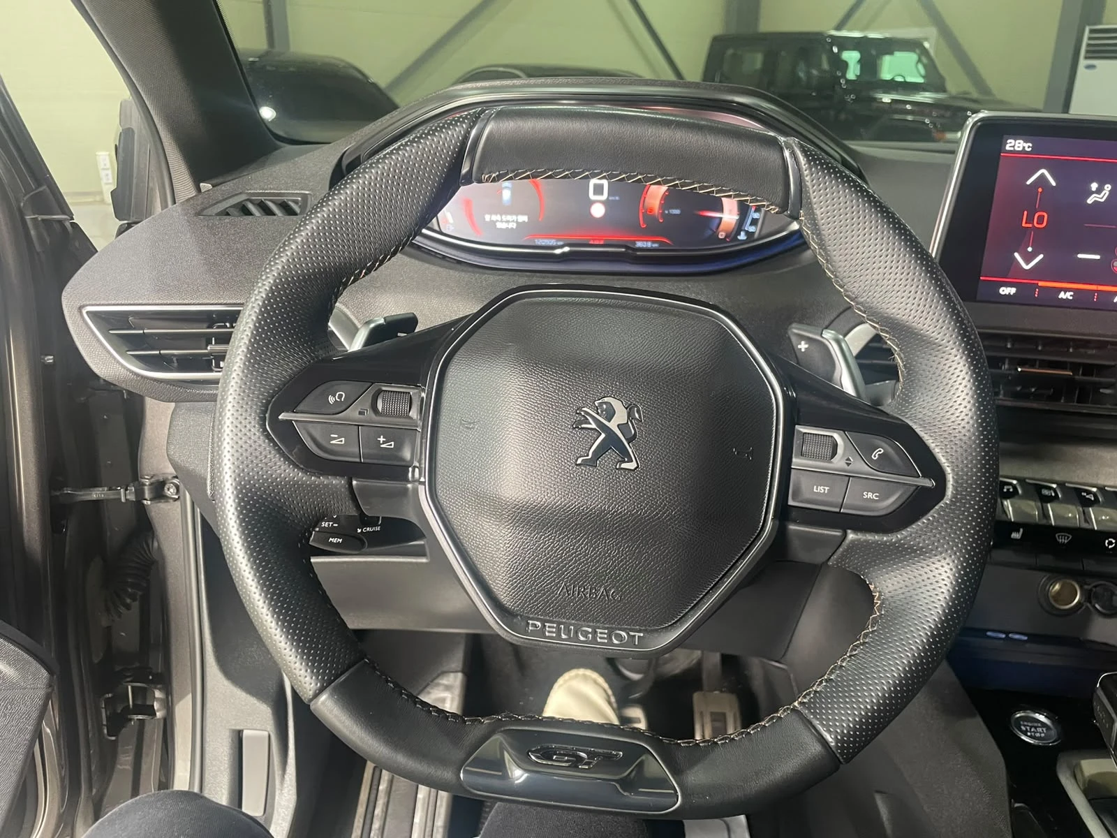 Peugeot 3008 2.0 BlueHDi ! GT Line !, снимка 13 - Автомобили и джипове - 55284419