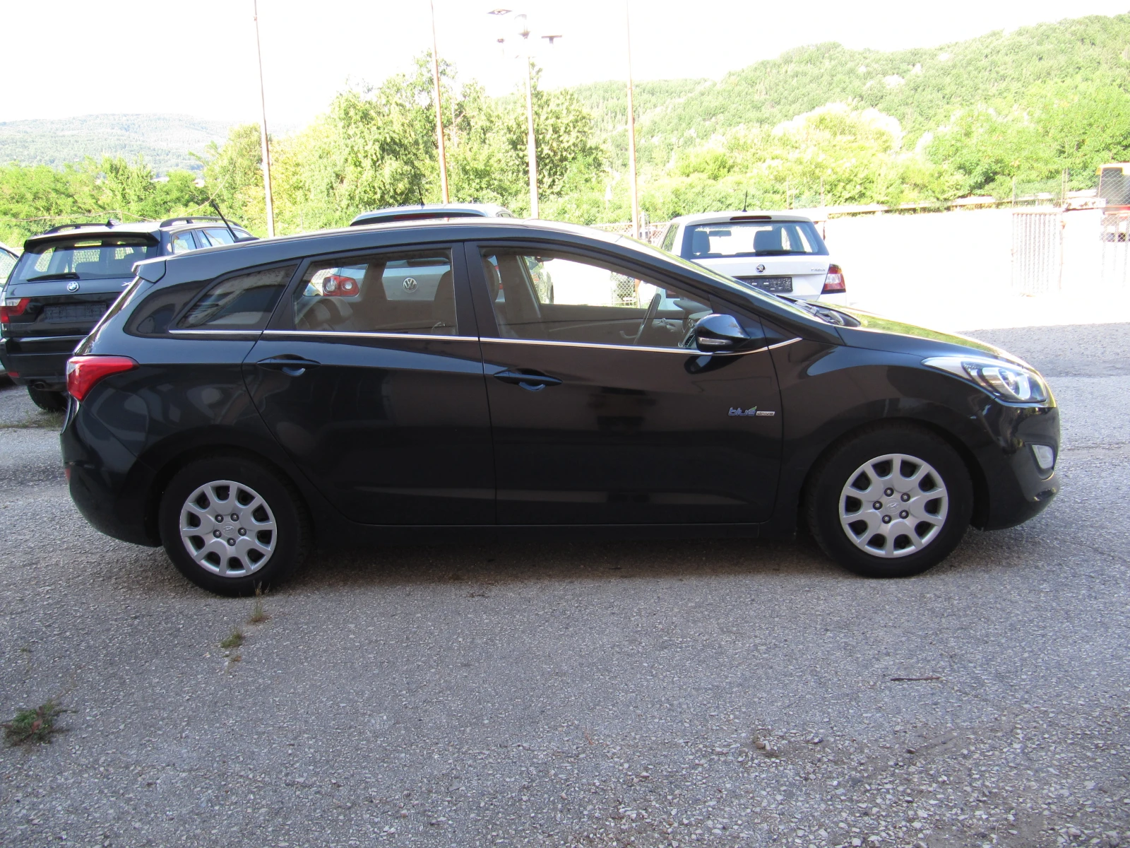 Hyundai I30 1.6 NAVI Кожа, снимка 4 - Автомобили и джипове - 55453201