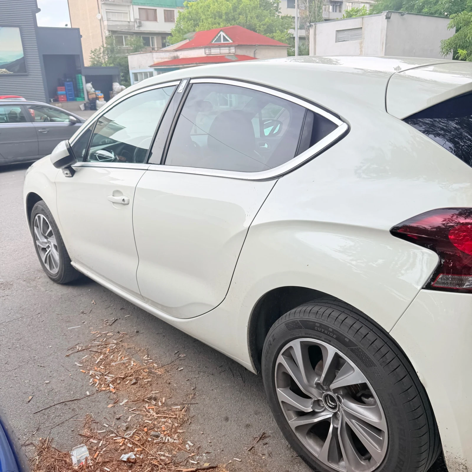 Citroen DS4, снимка 2 - Автомобили и джипове - 55738587