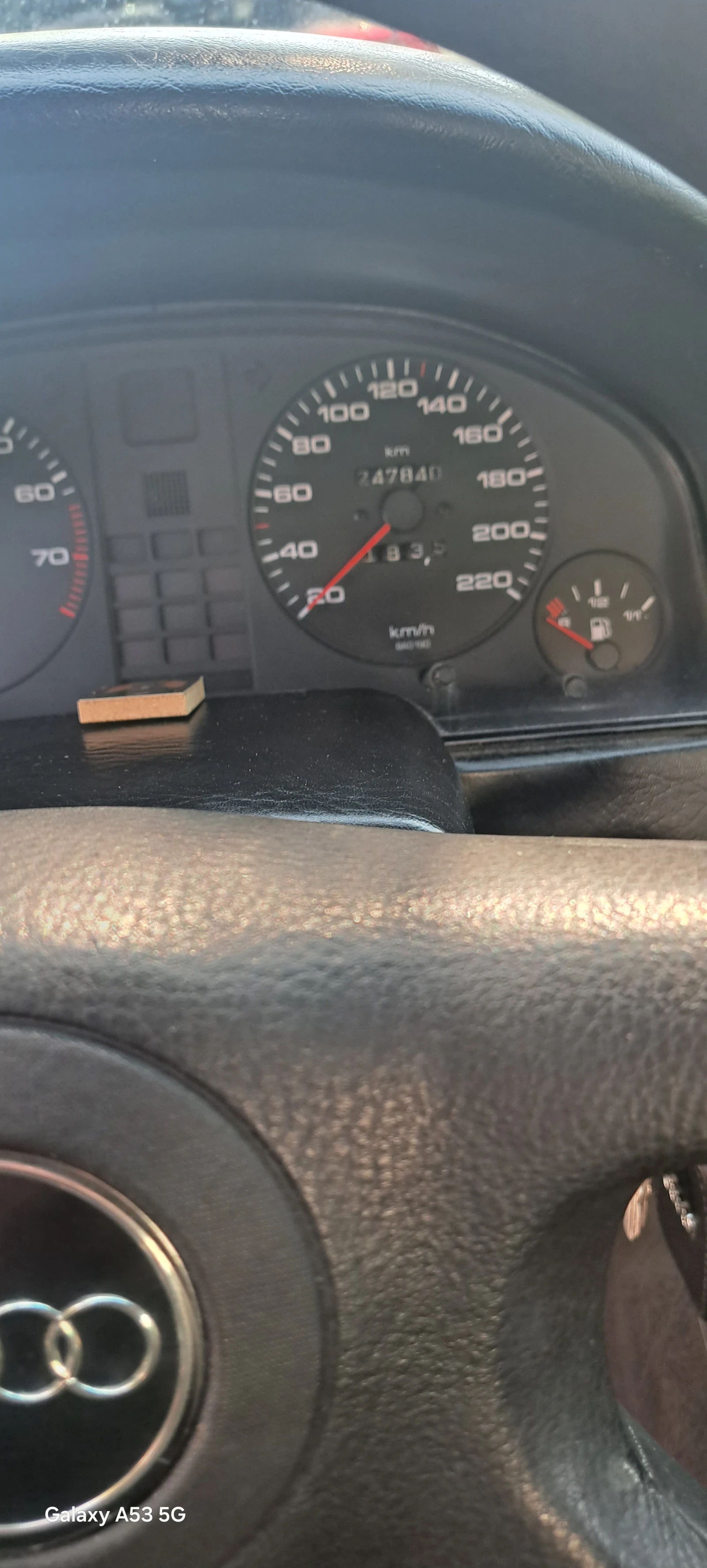 Audi 80 2000 кубика газ-бензин, снимка 2 - Автомобили и джипове - 55768855