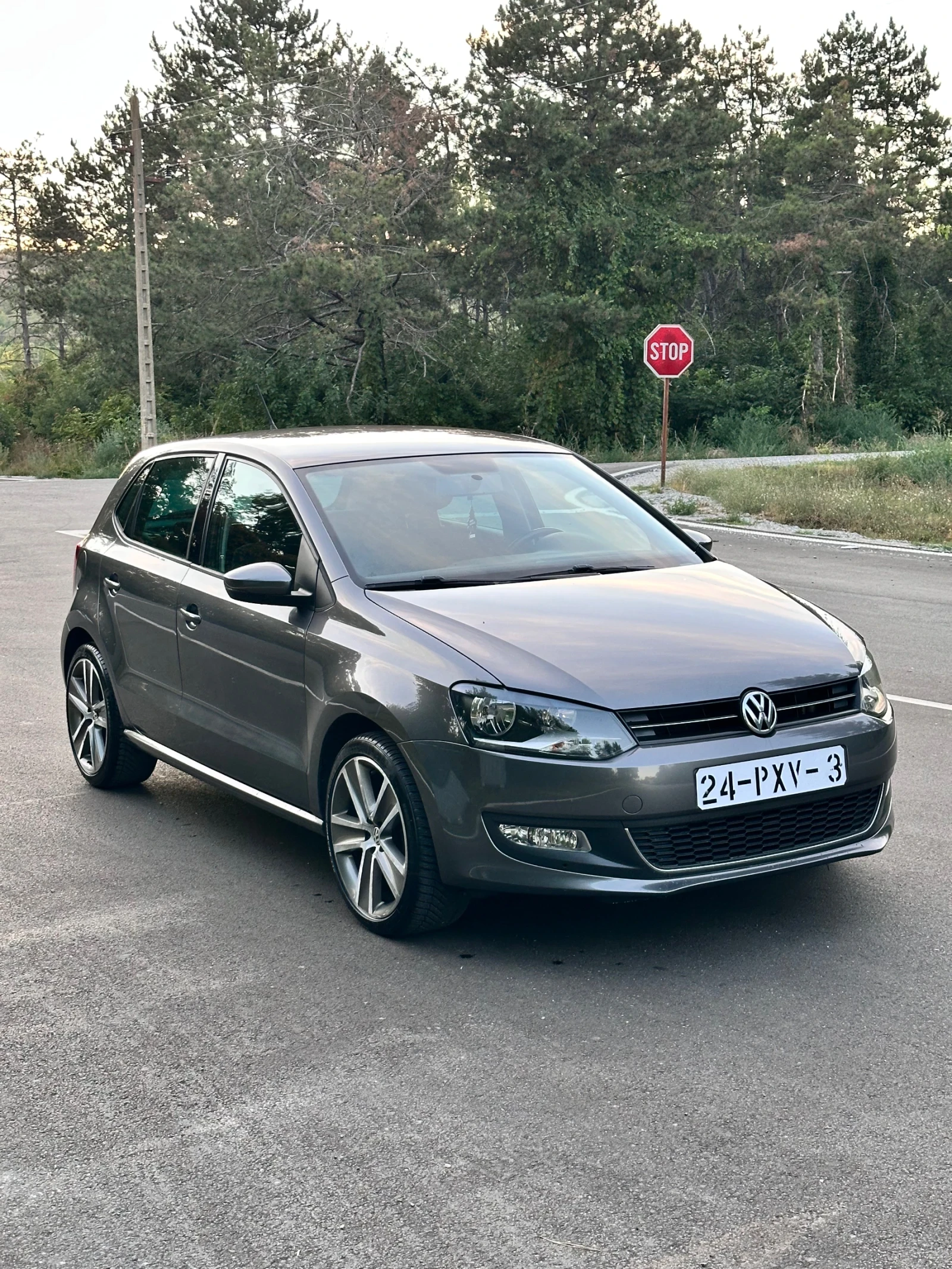 VW Polo 1.6 TDI HighLine 90kc, снимка 3 - Автомобили и джипове - 55954555