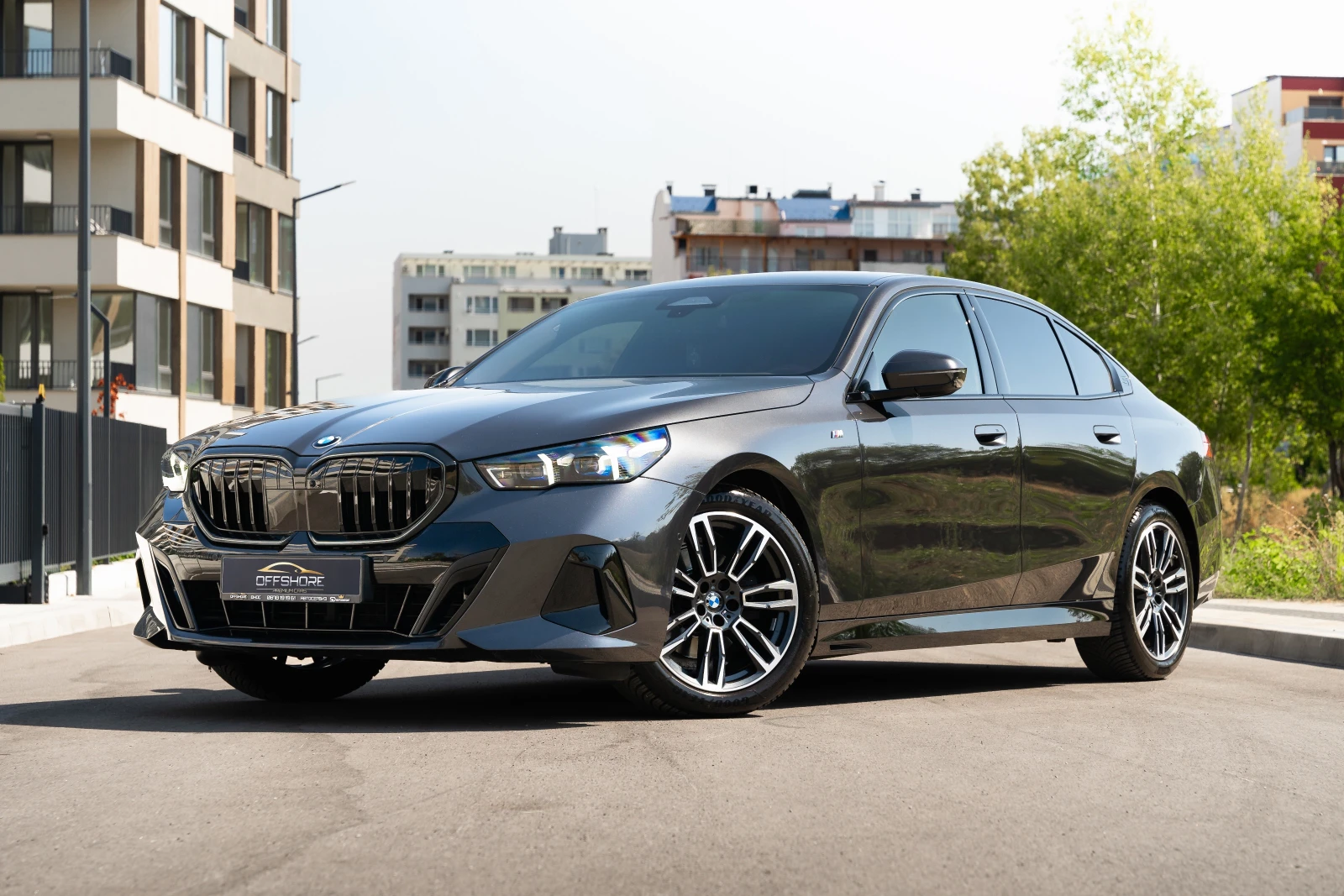 BMW 520 M SPORT PRO* ICONIC* LEASING* ГАРАНЦИЯ, снимка 3 - Автомобили и джипове - 56231353