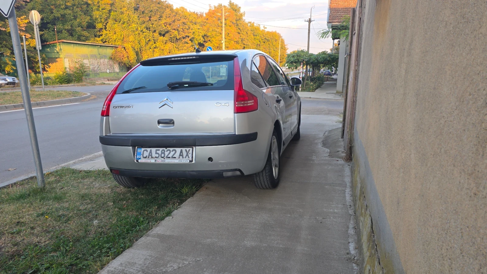 Citroen C4 1.6 HDI, снимка 11 - Автомобили и джипове - 56442896