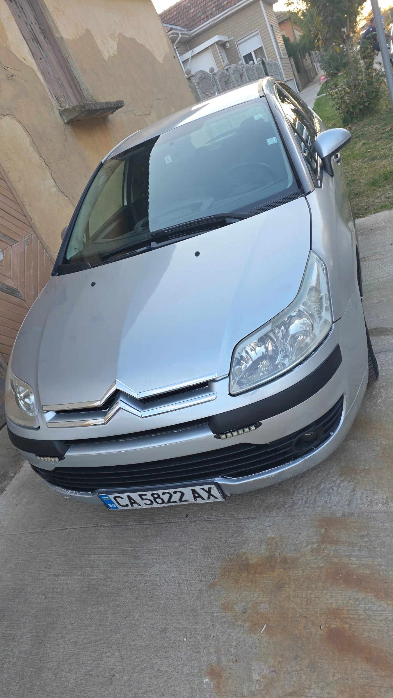 Citroen C4 1.6 HDI, снимка 9 - Автомобили и джипове - 56442896