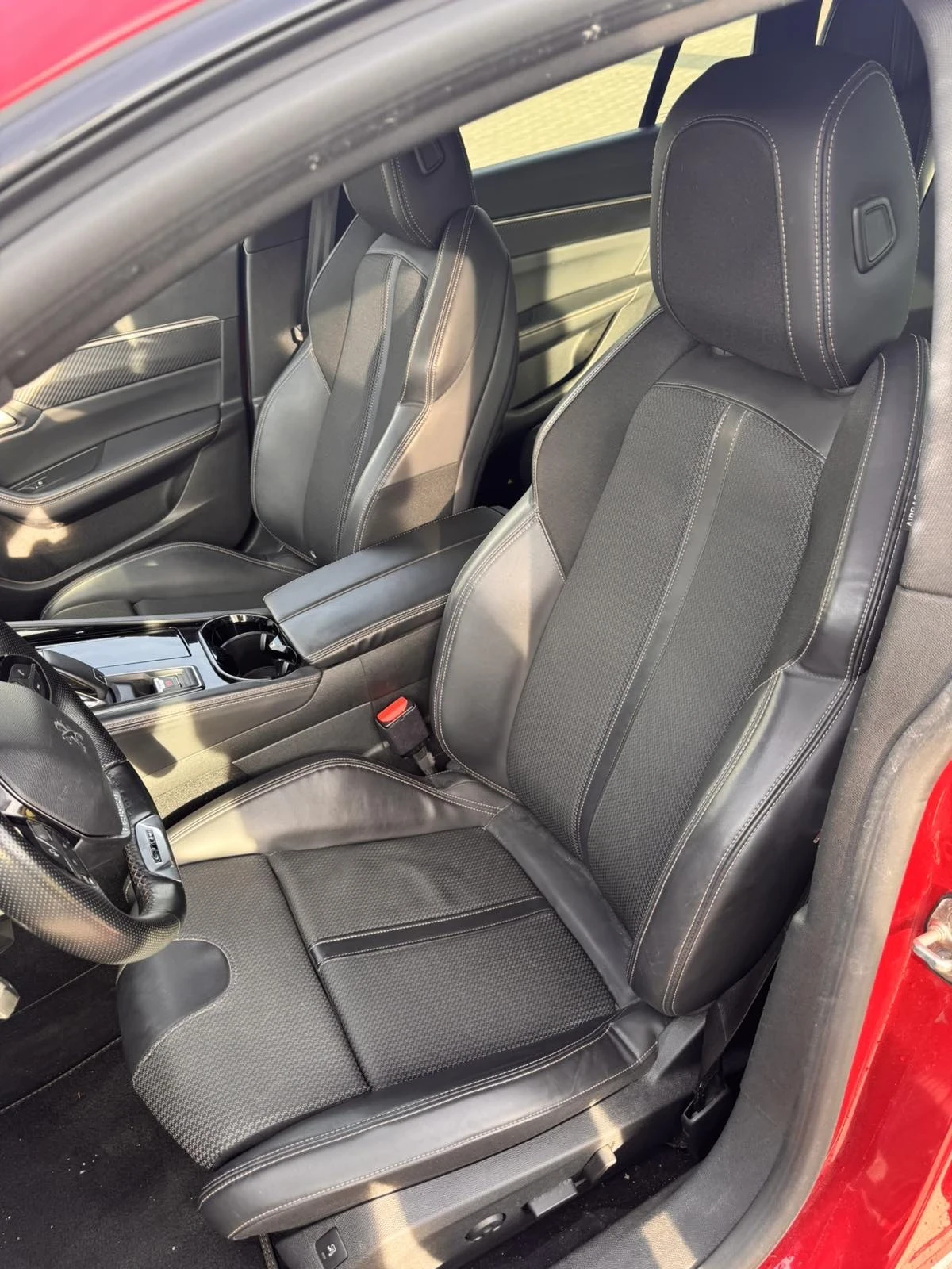 Peugeot 508 1.6i GT Line, снимка 11 - Автомобили и джипове - 56619440