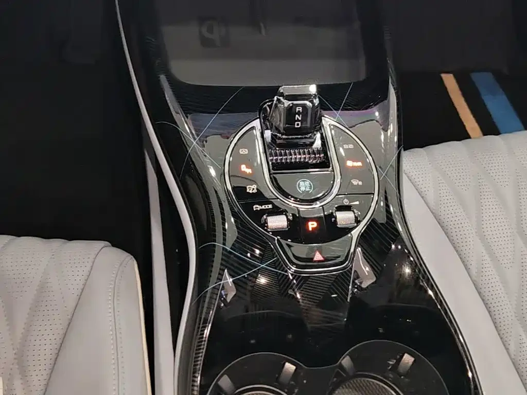 BYD Seal Standard Range RWD Elite   61.4 kWh, снимка 6 - Автомобили и джипове - 56704034
