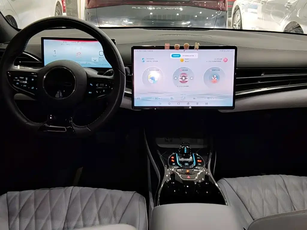 BYD Seal Standard Range RWD Elite   61.4 kWh, снимка 5 - Автомобили и джипове - 56704034