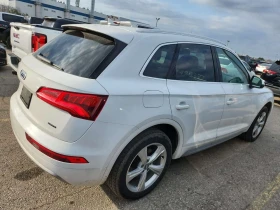 Audi Q5 Progressiv/CARFAX/Панорама/Памет/Подгрев/2 КЛЮЧА, снимка 3