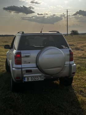 Toyota Rav4 2.0 D-4D , снимка 8