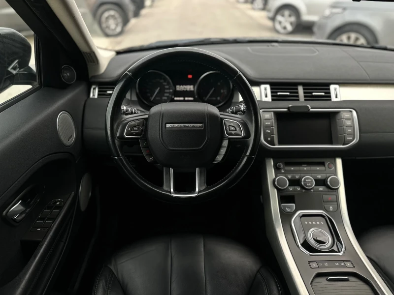 Land Rover Range Rover Evoque * 2.2TD4* AWD* 91000км.* Сервизна История* , снимка 9 - Автомобили и джипове - 48981927