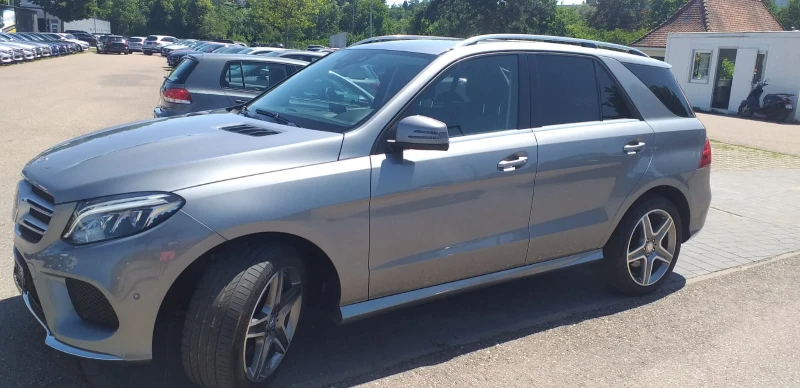 Mercedes-Benz GLE 350 SUV, снимка 9 - Автомобили и джипове - 51813689