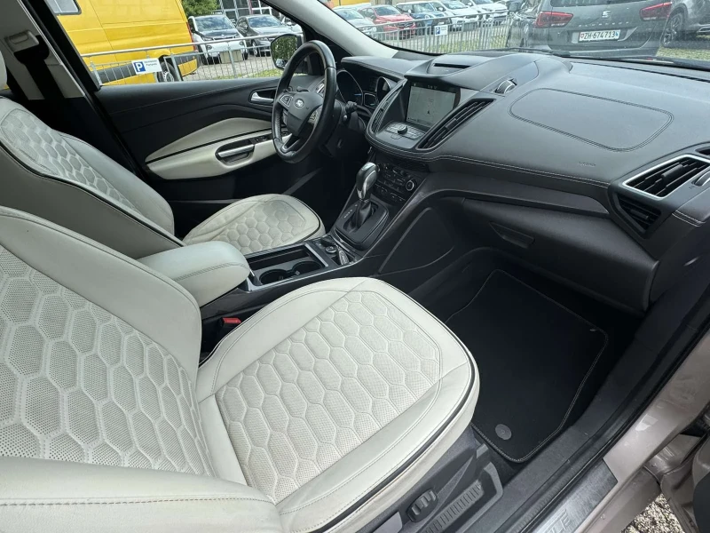 Ford Kuga 1.5 SCTI VIGNALE 4WD Automat , снимка 11 - Автомобили и джипове - 53164370