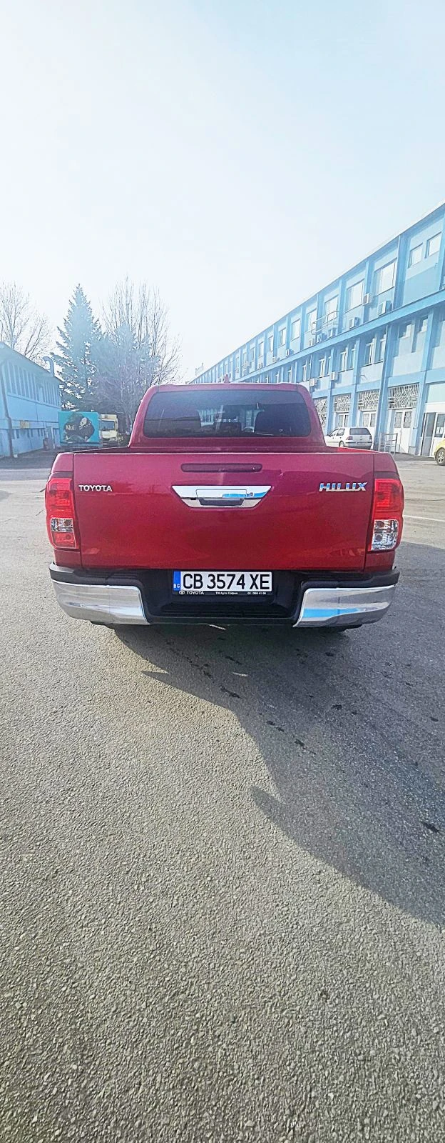 Toyota Hilux 2.4D 6AT Style, снимка 4 - Автомобили и джипове - 52696446