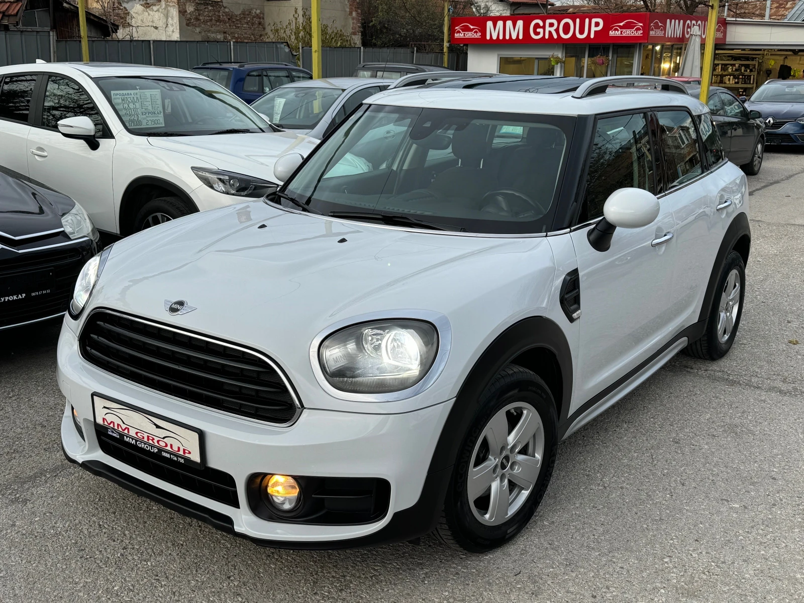Mini Countryman 1.5D-ПЕРФЕКТНА, снимка 1