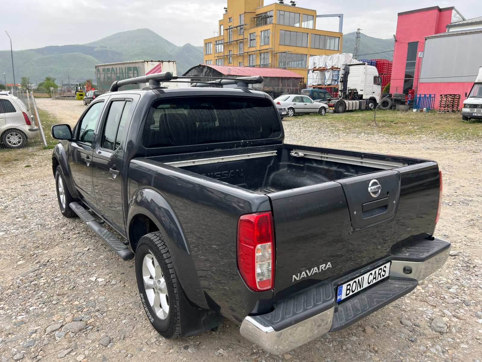 Nissan Navara 2.5 DCI 171к.с. Автоматик/темпомат/4х4/Клима - изображение 7